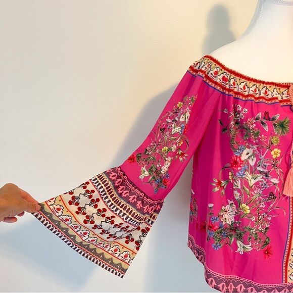 Umgee Boho Off Shoulder Paisley Floral Blouse Long Bell Sleeves - Picture 5 of 9